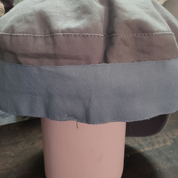 D&Y GREY CAPTAIN HAT WITH BLUE RIBBON - Picture 2 of 4